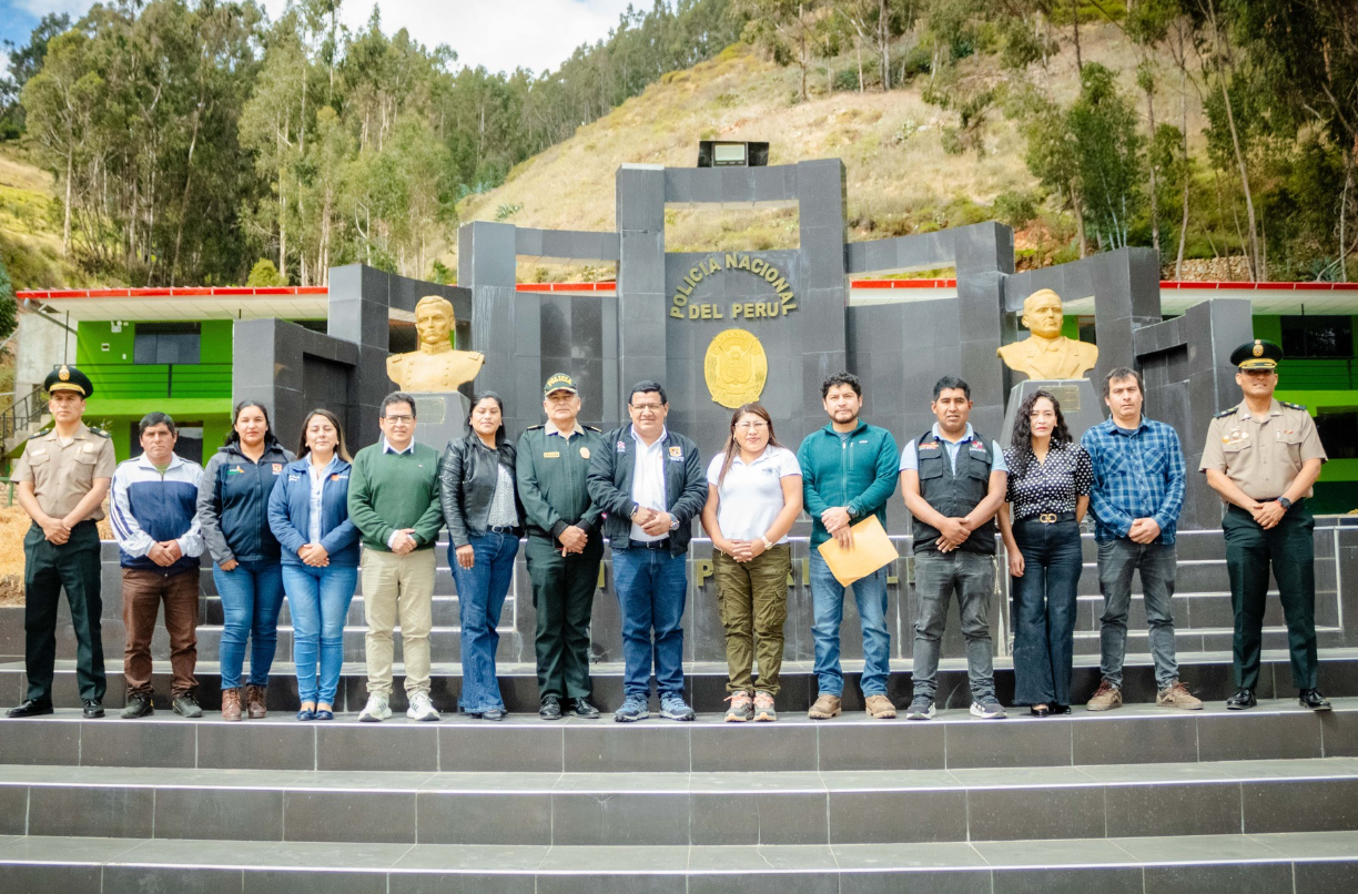 ESCUELA TÉCNICA PNP DE PACUCHA LUCE RENOVADA Y FORTALECE EXPECTATIVA DE REAPERTURA